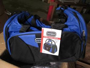 lot 59 image: Case of 12 new duffle bags...