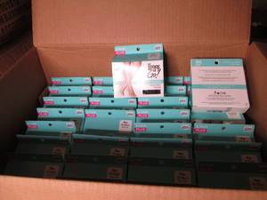lot 65 image: Box of Leggs to Go Knee High Plus S...