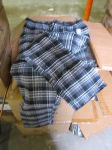 lot 72 image: Box of Ralph Lauren Polo Mens Plai...