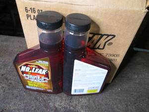 lot 179 image: Case of six 16 oz bottles No Leak e...