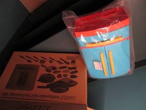 lot 227 image: Joyin Refrigerator and Toy Food Set...