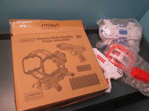 lot 254 image: Joyin Quantum Strike Shooting Targe...