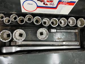 ASSORTED SOCKETS  34