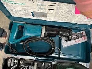 MAKITA RECIPRO SAW