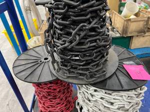 ASSORTEMENT OF CHAIN LINKS