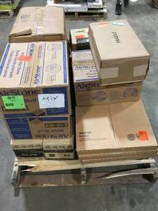 Pallet of Mixed Flooring and Misc Items Customer Returns See Terms on Auction