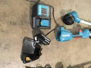 Lot of 2 Makita 18V LXT Lithium-Ion Brushless Cordless String Trimmer Kit Customer Returns See Terms on Auction