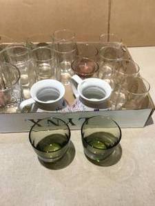 lot 65 image: 16 water glasses 4 mugs