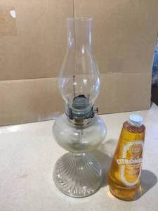lot 69 image: Oil lamp
