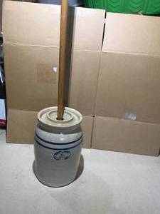 lot 8 image: Vintage Marshall Pottery 2 Gallon Pottery Butter Churn with Dasher and Lid