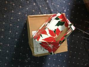 lot 284 image: 50 Gable boxes Pointsets