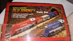 Ol� Smokey Train Set. New Bright No. 1194
