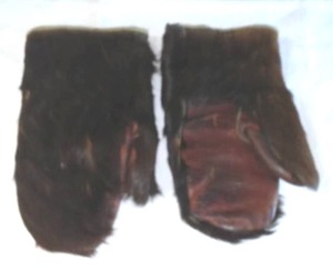 Vintage Horsehair Mittens, Adult Medium
