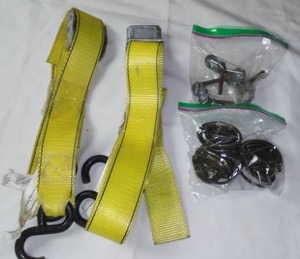 Straps, Hardware & Casters