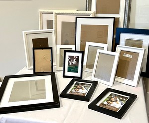 lot 31 image: Variety of Black and White Picture Frames