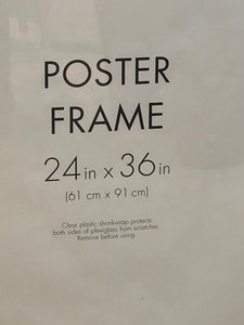 lot 27 image: Poster Frame Measuring 24 x 36 - NEW