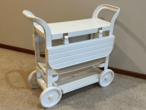 lot 37 image: Durable Tea or Bar Cart
