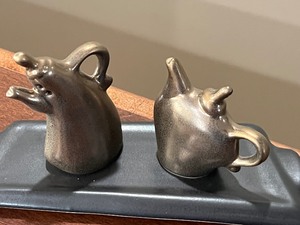 lot 22 image: Fun Abstract Artisan Created Salt and Pepper Shaker Set