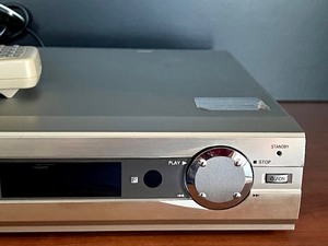 lot 107 image: Sanyo DVD Player