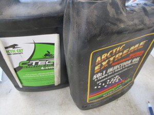 Snowmobile Oil - 1 Gallon - Arctic ...