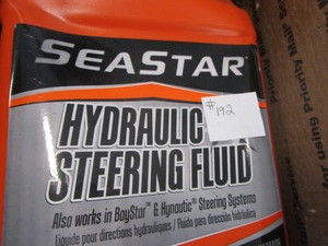1 Gallon - SeaStar Hydraulic Steeri...