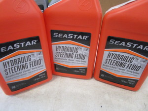 3  Quarts - SeaStar Hydraulic Steer...