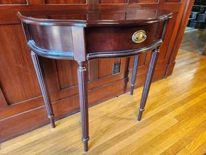Demilune Table