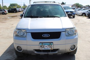 2005 Ford Escape Limited - 4x4 -
