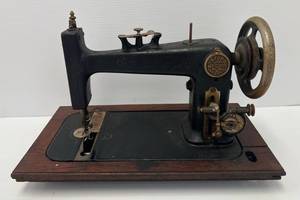 Antique Oxford Mfg. Co. Sewing Machine