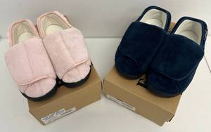 Two Pairs Of NIB Slippers 1 Footsmart Pink Wrap Around Slipper 9M  1 Navy Wrap Around Slipper 9M