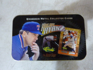 lot 18 image: 1995 Nolan Ryan Classic Tin Set