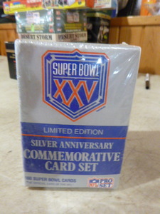 lot 27 image: 1990 Pro Set Super Bowl XXV Football Card Set
