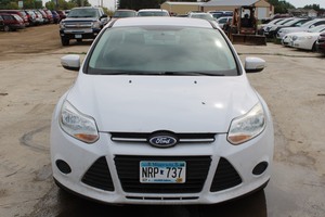 2014 Ford Focus SE - 2 Owners -