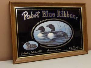 lot 11 image: VINTAGE 1991 COLLECTORS EDITION PABST BLUE RIBBON Common Loon BAR SIGN  MIRROR - NICE - COOL PIECE - SEE PICTURES