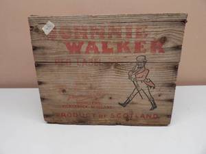 lot 44 image: VINTAGE JOHNNIE WALKER RED LABEL BLEND OF SCOTCH WHISKY WOODEN BOX SHIPPING CRATE - NICE - VERY COOL PIECE - APPROX 14w 11h 11d - SEE PICTURES