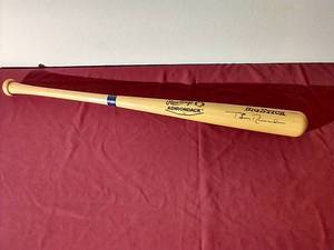 lot 5 image: Autographed Bobby Richardson Bat