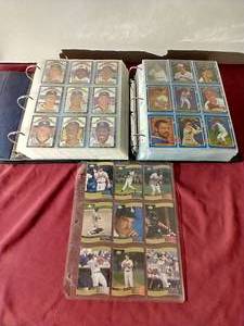 lot 34 image: Huge Baseball Card Lot