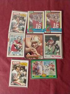 lot 43 image: Joe Montana Card Lot