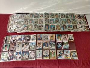 lot 77 image: Huge Baseball Card Lot - Mix of Vintage & Modern
