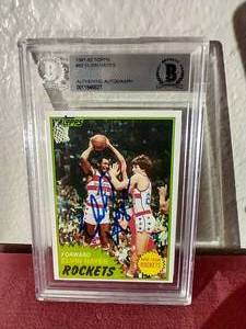 lot 88 image: 1981-82 Autographed Elvin Hayes Card - SlabbedAuthenticated