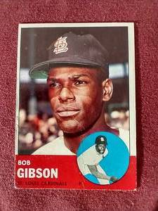 lot 93 image: 1963 Bob Gibson Card