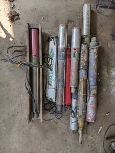 lot 61 image: (10) Submersible Well Pumps