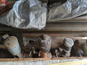 lot 93 image: Antique GE Motors, Antique Fairbanks Morse Pump