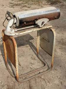 lot 224 image: Fairbanks Morse Iron Model E-10