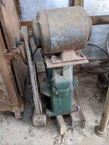 lot 228 image: Fairbanks Morse Type C-46 No. 5 D.W. Head