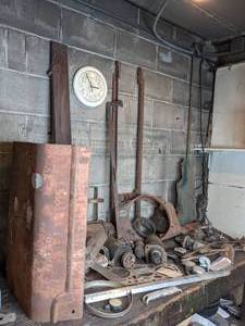 lot 206 image: Vintage Antique Car Parts and Miscellaneous Items
