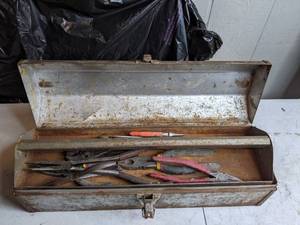 lot 106 image: Vintage Craftsman Toolbox with Wrenches, Pliers and Wire Cutters