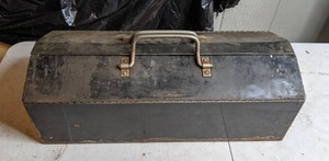 lot 108 image: Metal Toolbox with Socket Drives and Sockets