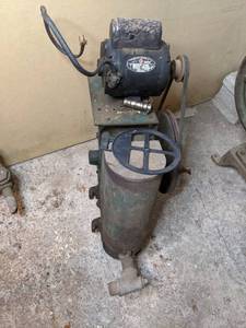 lot 159 image: Fairbanks Morse & Co Pump Model C496XC