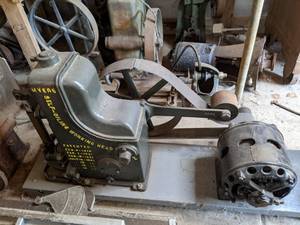 lot 178 image: Vintage Century Repulsion Start Induction Single Phase Motor with Myers Self Oiling Working Head